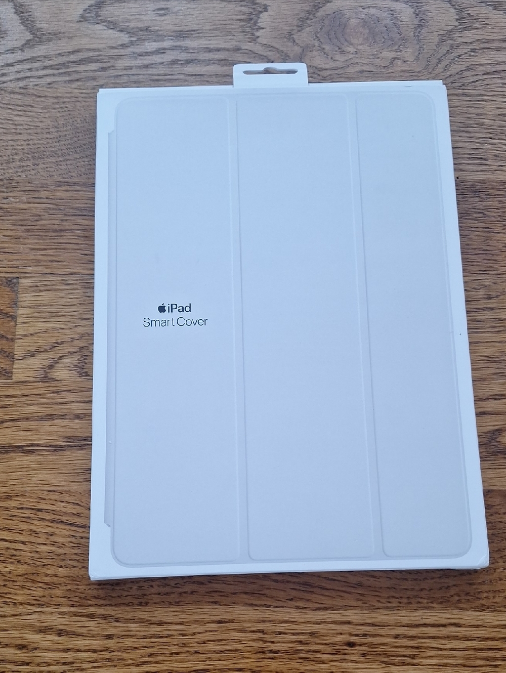 NEW Apple iPad Smart Cover - White